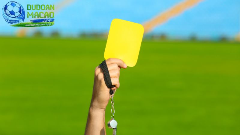 Thẻ vàng có ảnh hưởng nhất định đến cầu thủ và đội bóng